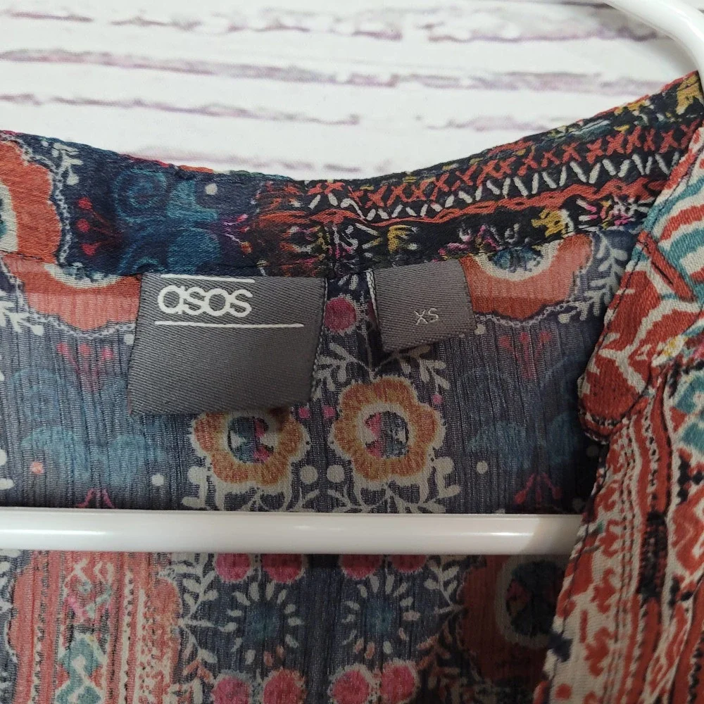 ASOS Multicolor Boho Patchwork Prairie Print V-Neck Blouse‎ Womans Size XS